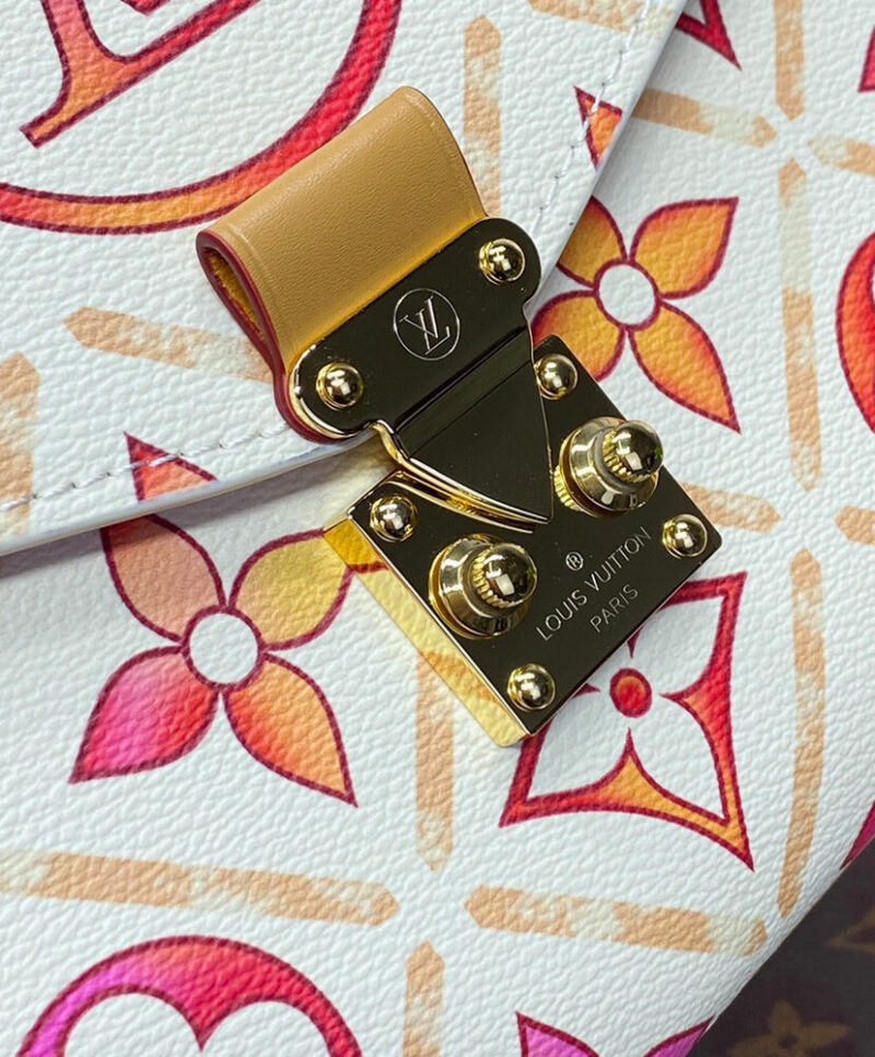 Louis Vuitton Pochette Metis M11461 Peachblow